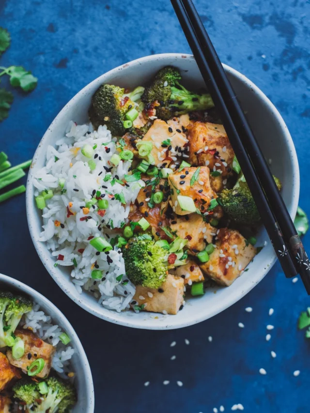 Tofu-Broccoli Rice One-Pot